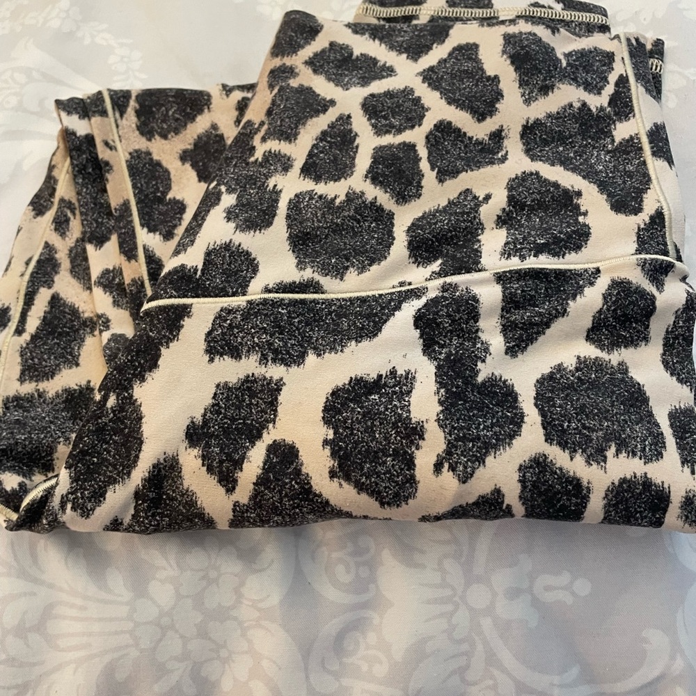 Aerie Leopard Print leggings